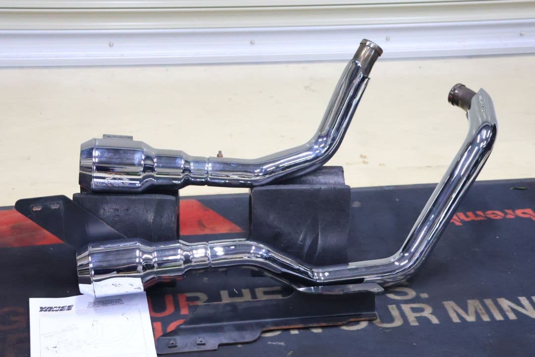 スポーツスター　04-21 XL1200 883 バンス&ハインズ　マフラー