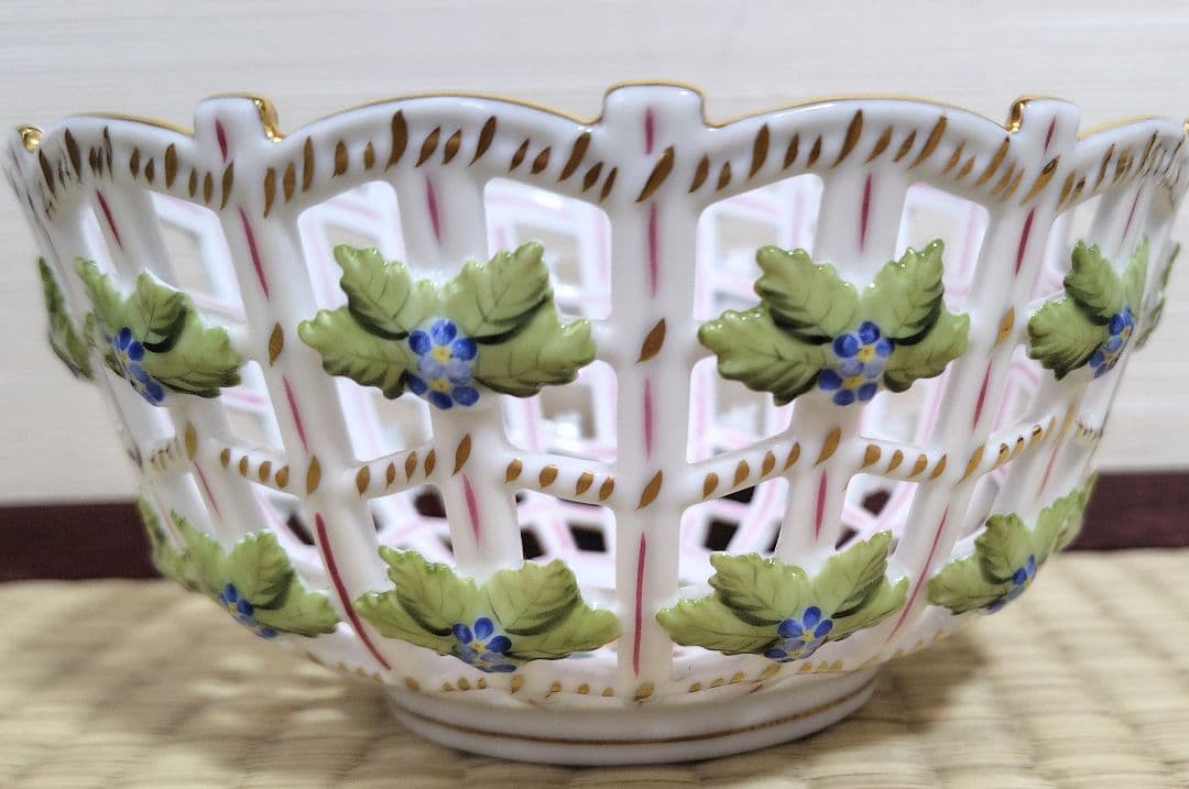 HEREND　陶器　バスケット　小物入れ　ヘレンド　オープンバスケット