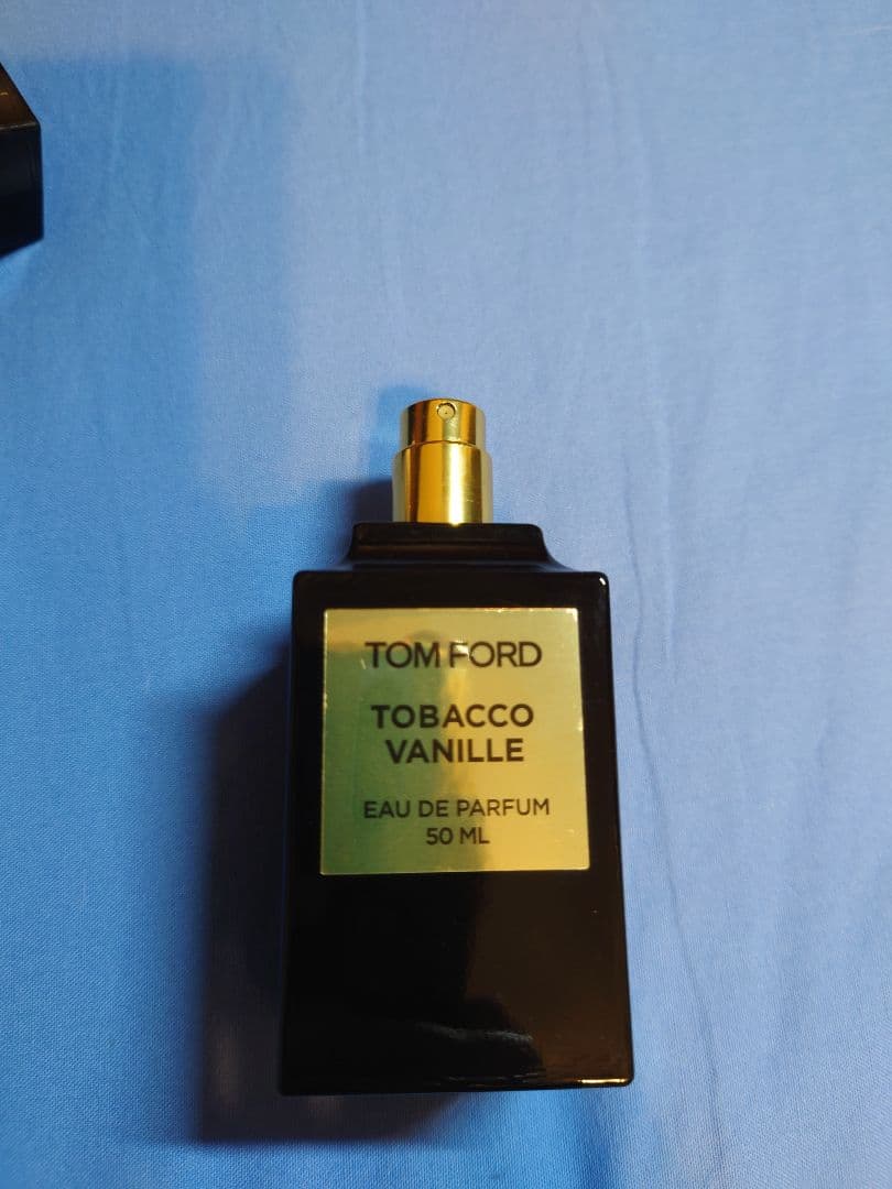 香水(男性用) TOM FORD TOBACCO VANILLE 50ml