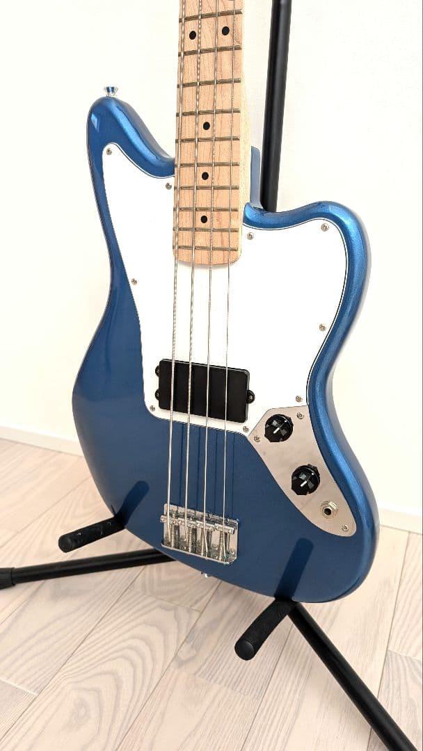 試奏のみ！　Squier jaguar bass　エレキベース　fender