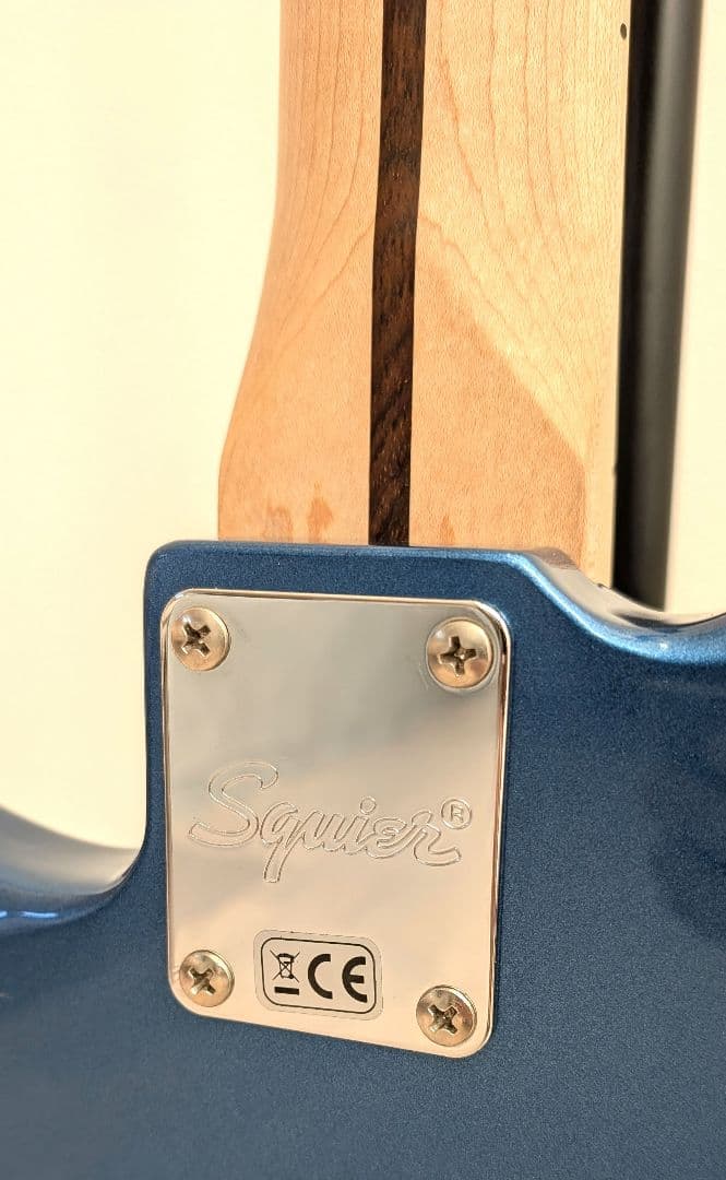 試奏のみ！　Squier jaguar bass　エレキベース　fender