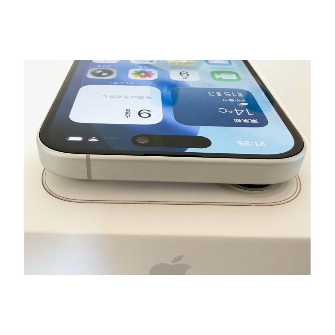 【美品】iPhone 16 128GB ホワイト SIMフリー