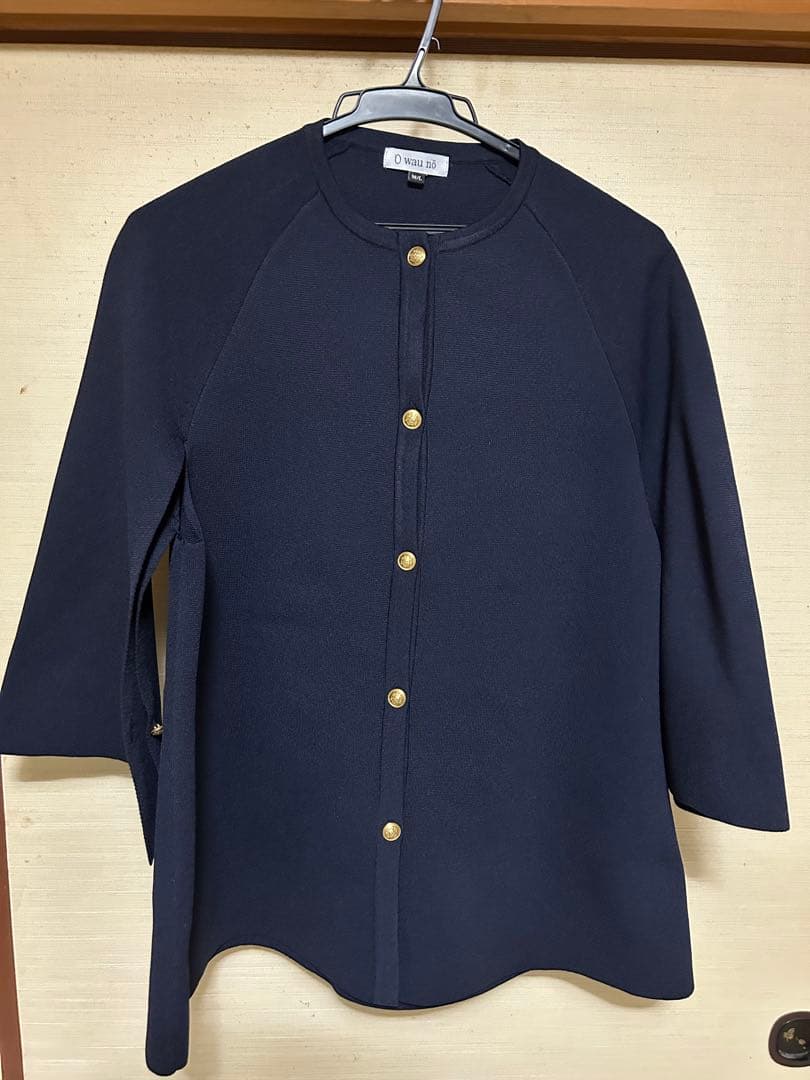 O wau no オアーノ ケープカーディガン　 MLサイズ　ネイビー