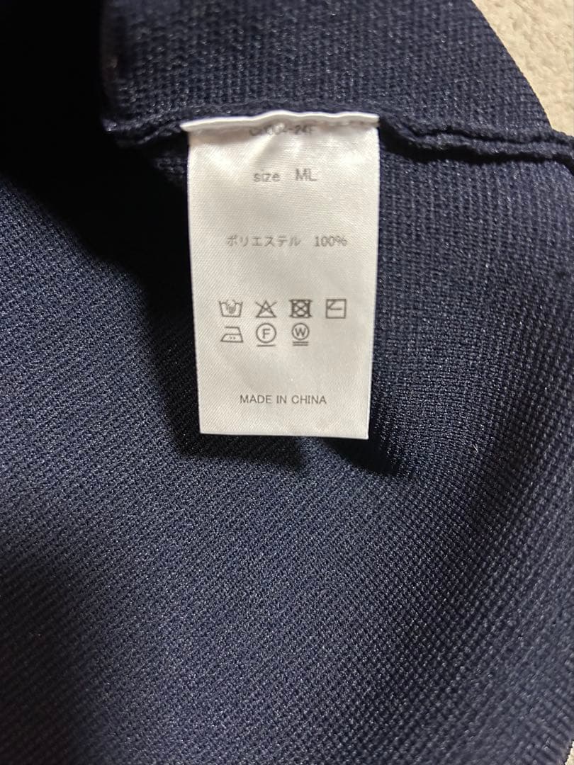 O wau no オアーノ ケープカーディガン　 MLサイズ　ネイビー