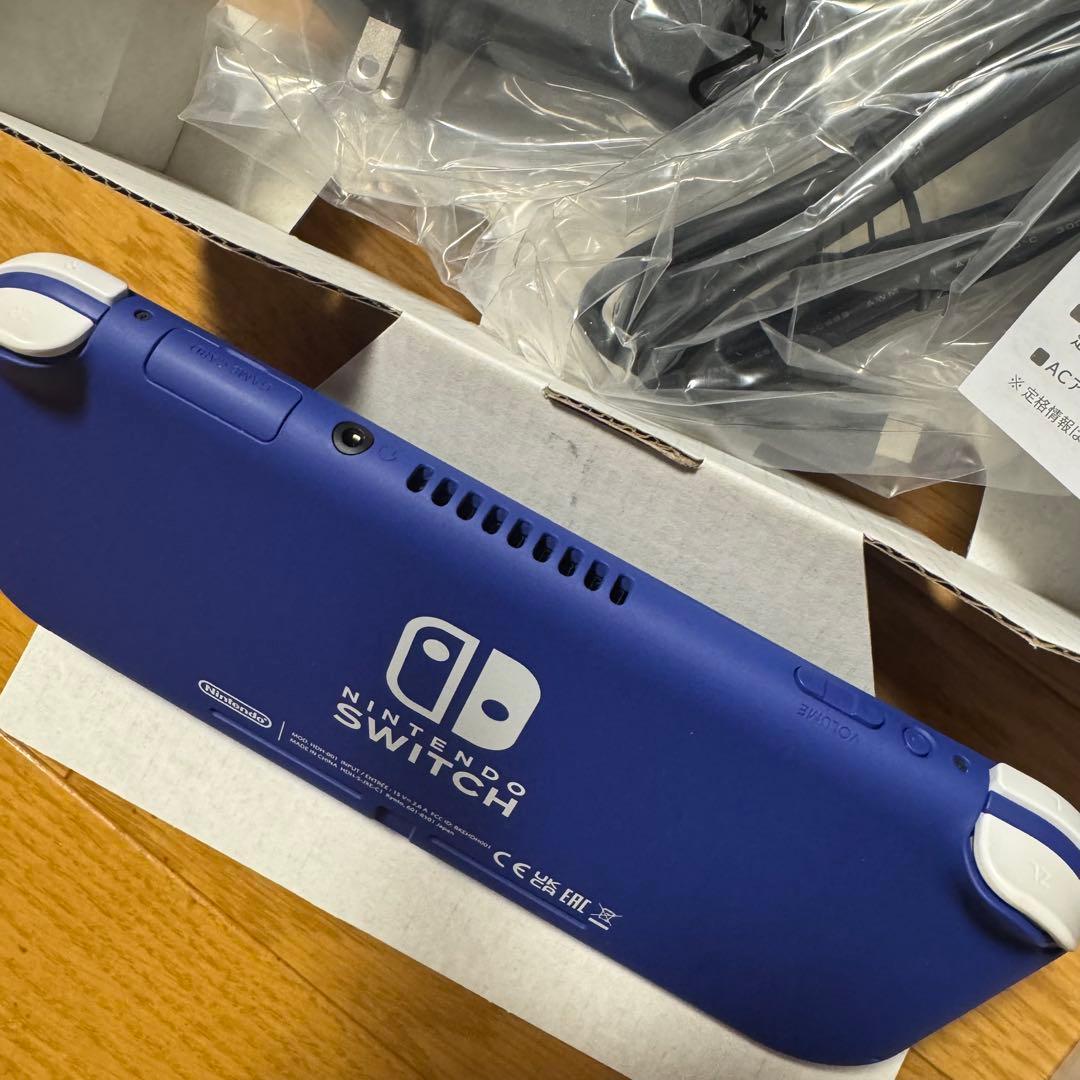 【美品】Nintendo Switch lite 任天堂 スイッチライト ブルー