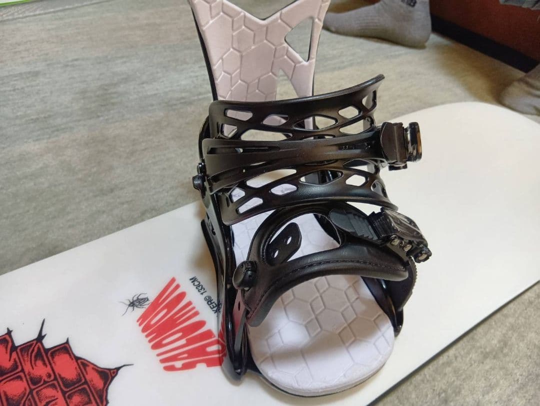 SALOMON 133CM ジュニア スノーボード×BURTONビンディング