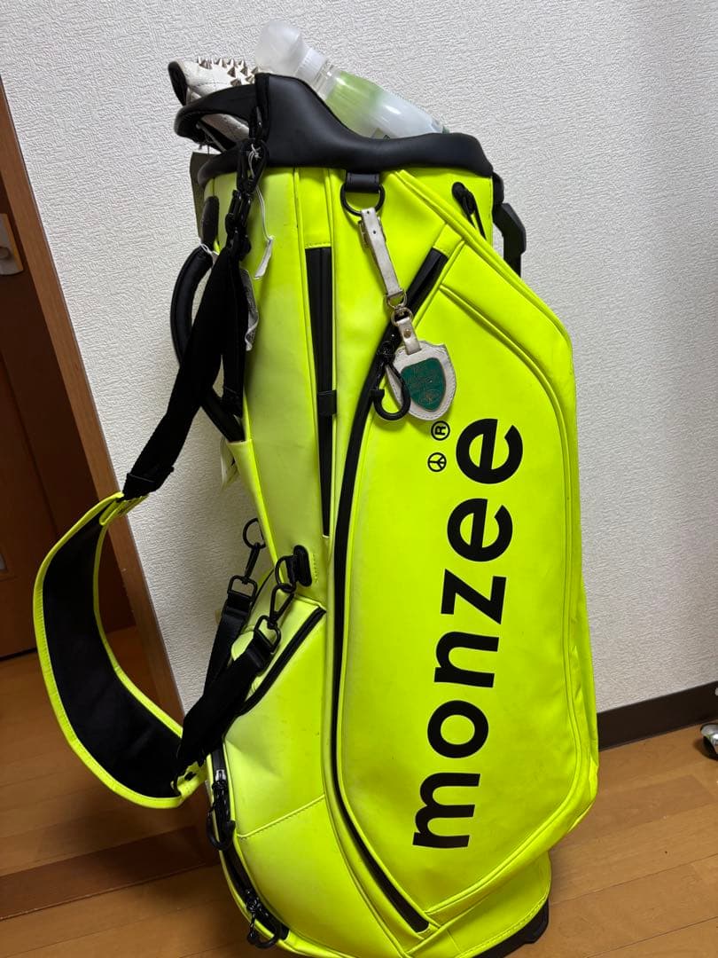 ユ*ー様 モンジー　キャリーバッグ