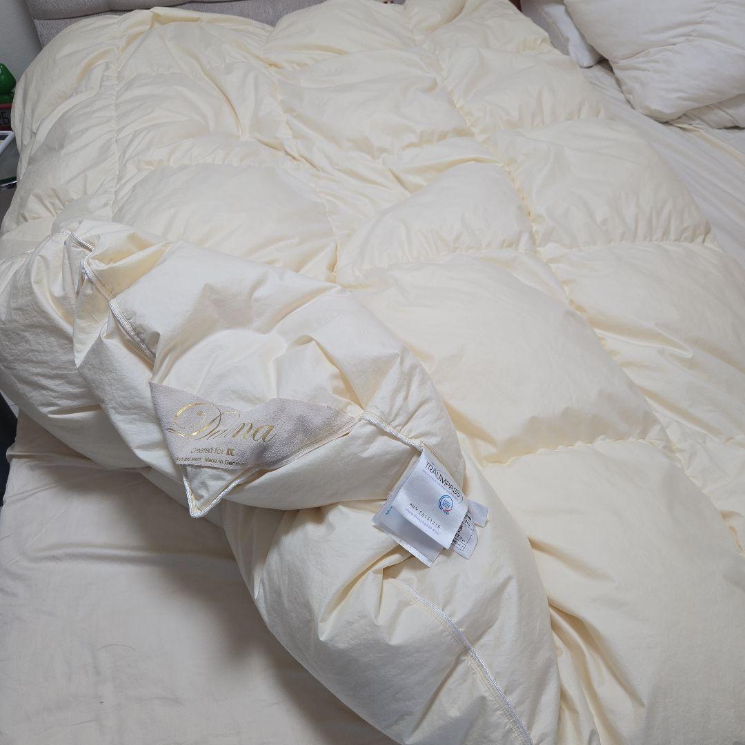 Dauna Sサイズ ドイツ製ダウナ　シングルサイズ クリーム色　600g