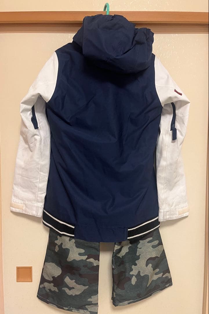 【おまけパンツとゴーグル付き】スノーボードウェアとパンツ　セット
