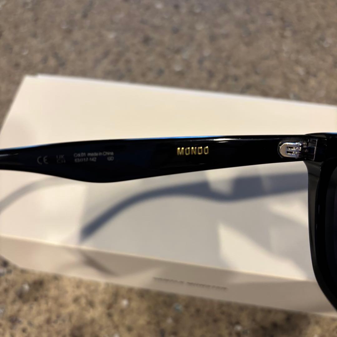 ジェントルモンスター　GENTLE MONSTER