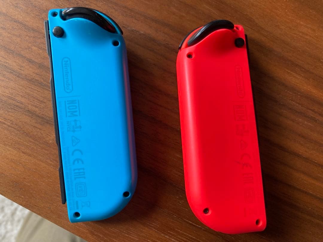 Nintendo switch 本体 microSDカード・付属品あり