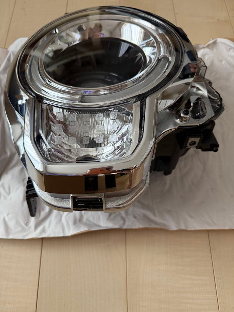 ハスラー　右LEDヘッドライト　35120-59S14