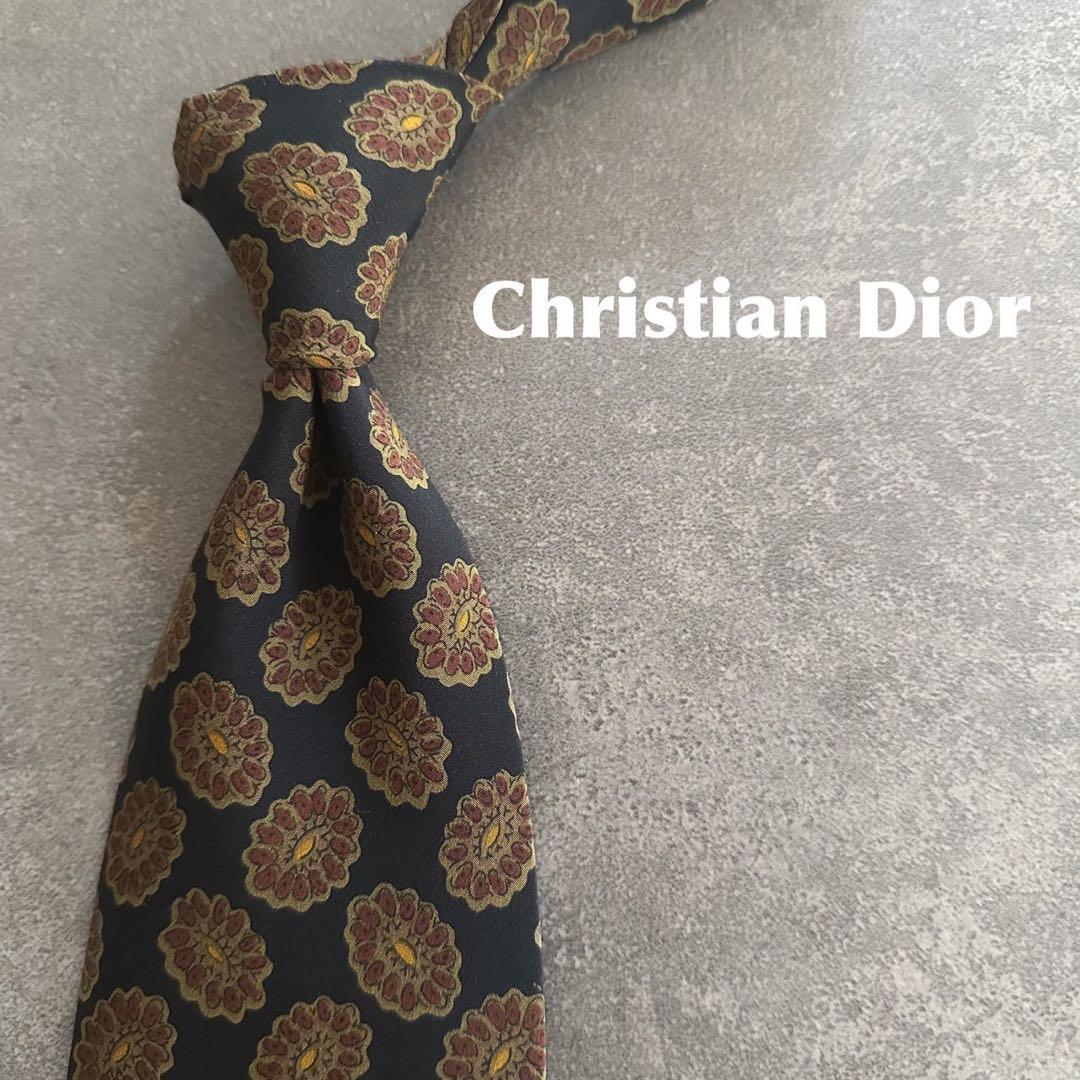 【新品未使用】christian dior ネクタイ　ディオール