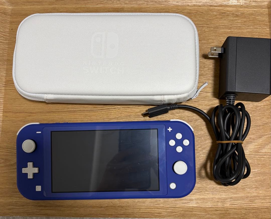 Nintendo Switch Lite 青色 本体 外箱＆充電器＆ケース付き
