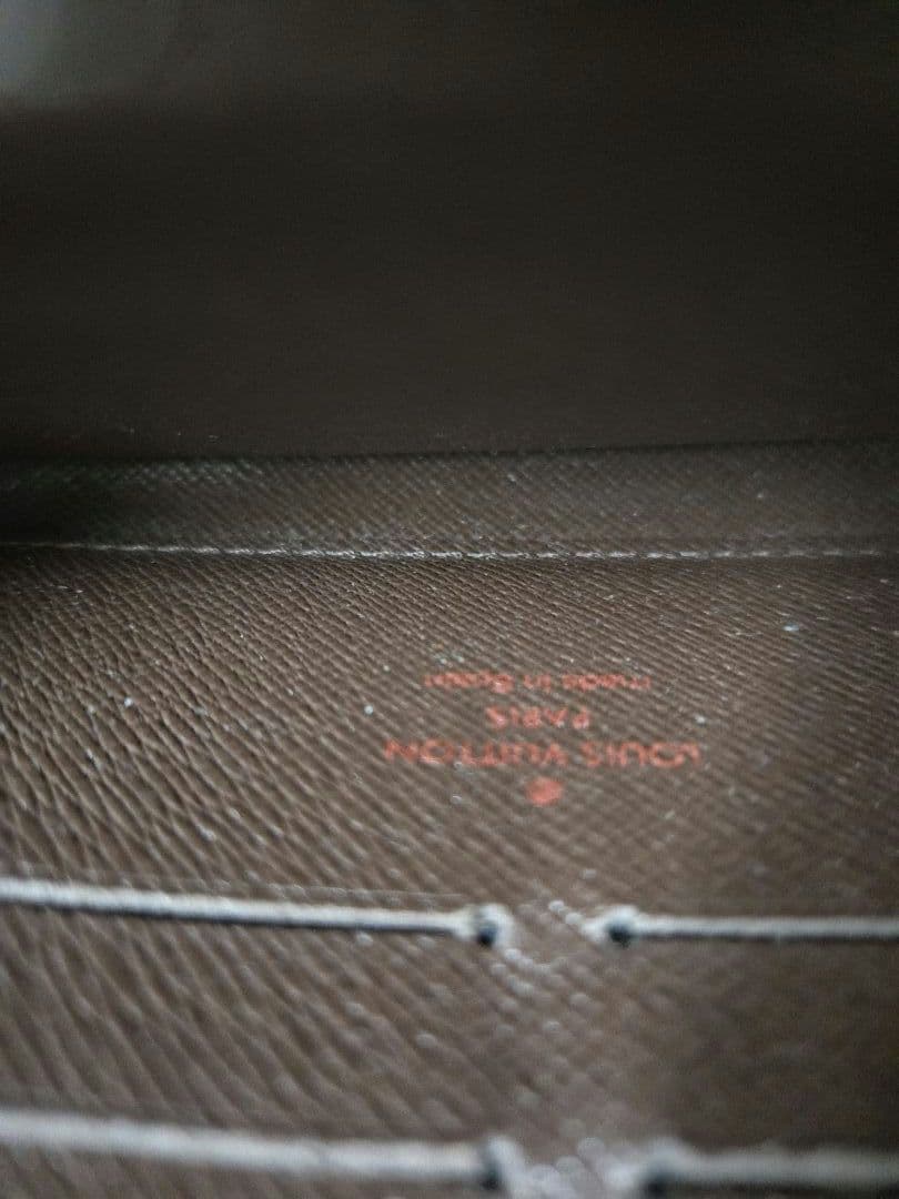 中古品ルイヴィトン ダミエ ジッピーウォレットラウンドファスナー長財布