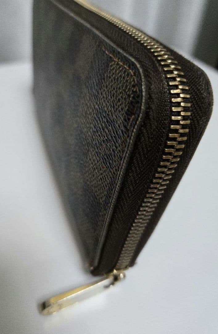 中古品ルイヴィトン ダミエ ジッピーウォレットラウンドファスナー長財布