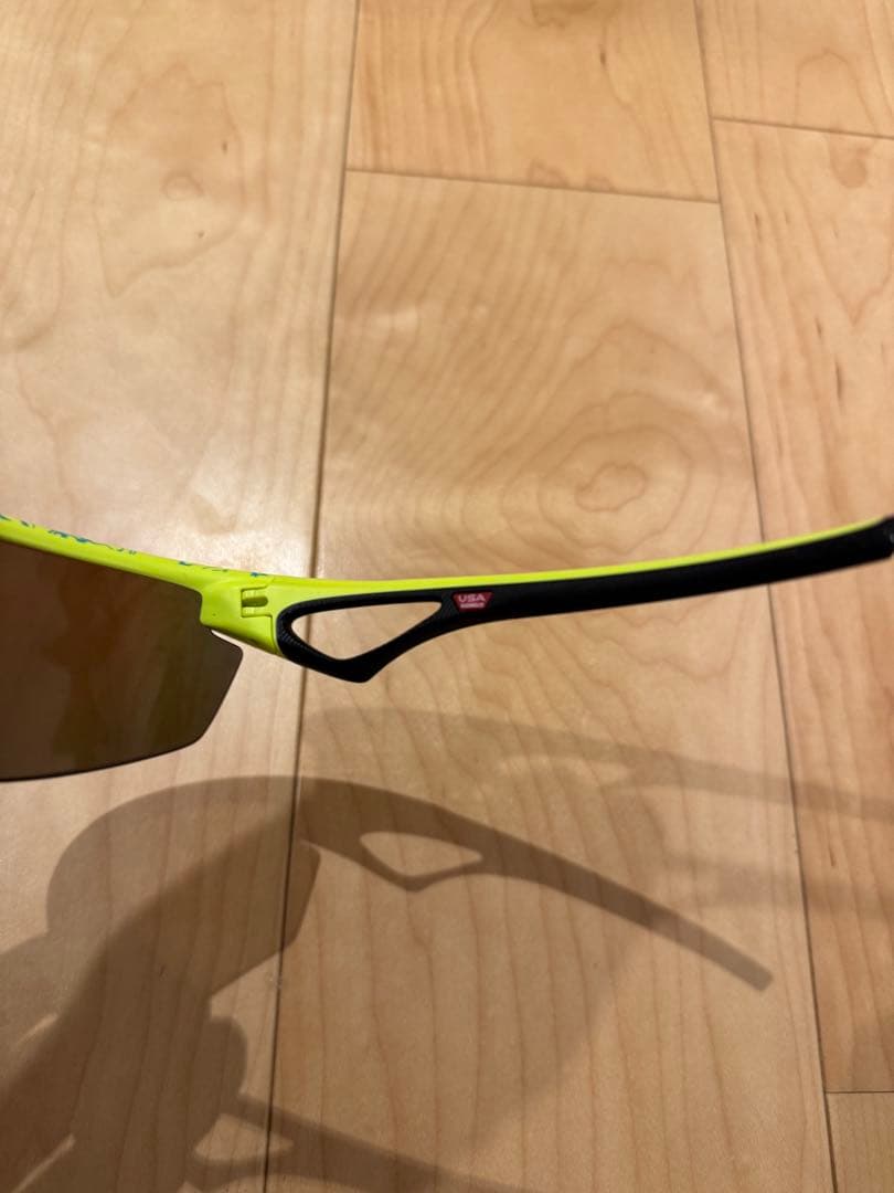 Oakley イエロー サングラス
