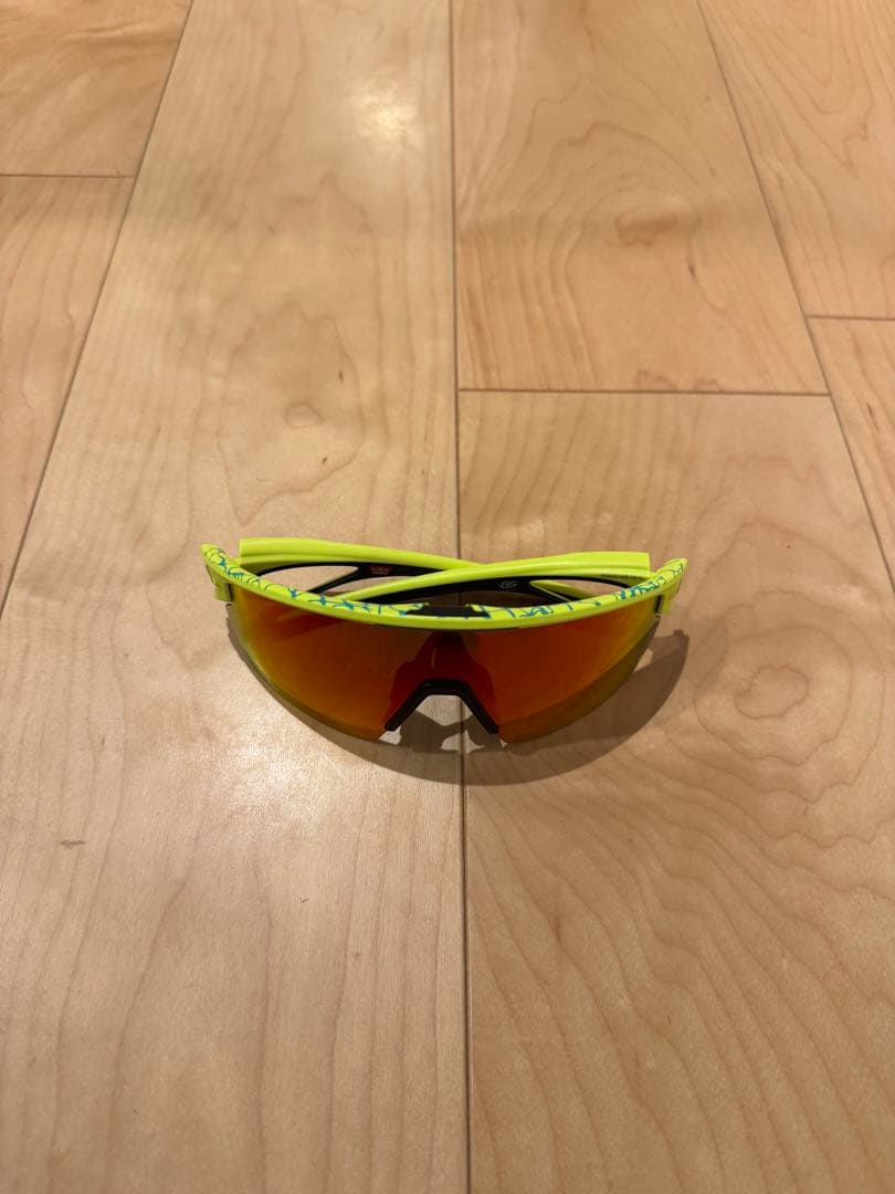 Oakley イエロー サングラス