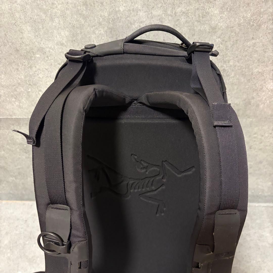 アークテリクス　アロー22 リュック　パックパック　ブラック　廃盤