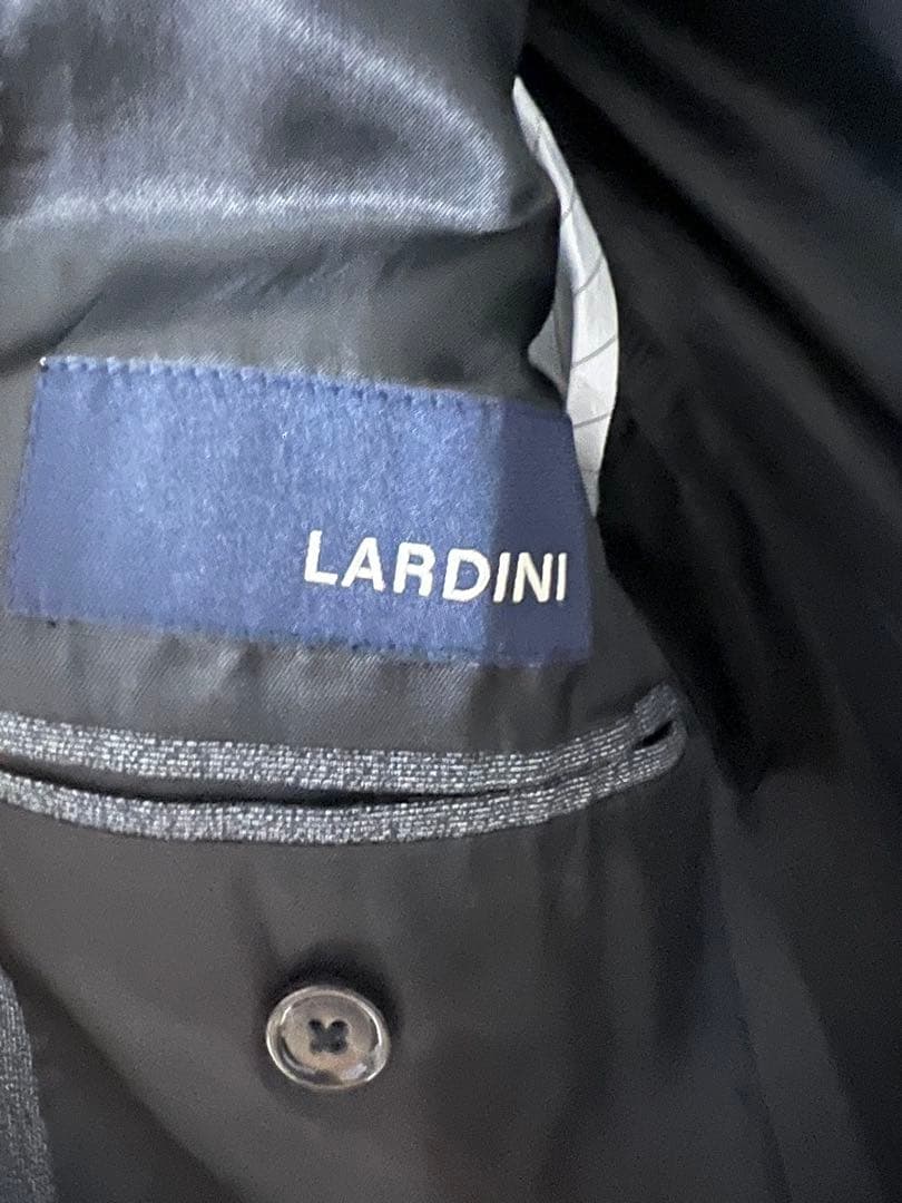 LARDINI グレー スーツ