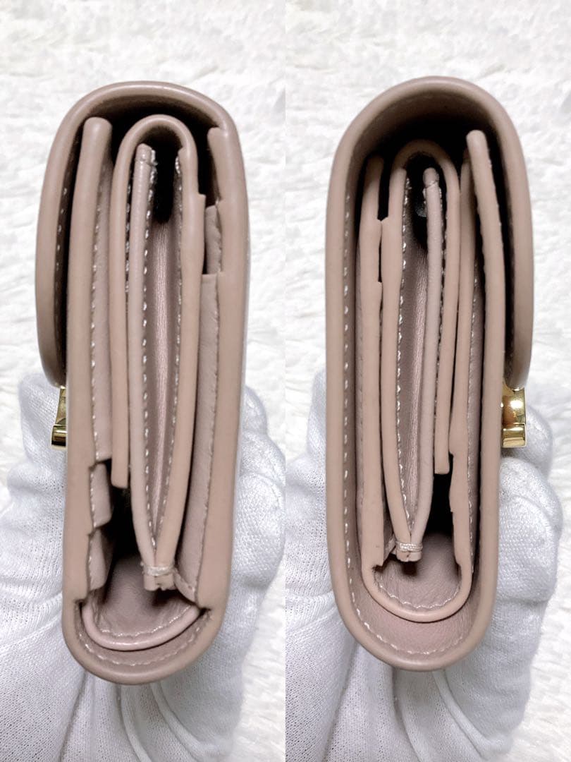 美品♡正規品♡セリーヌ 三つ折り トリオンフ スモールウォレット レザー ピンク