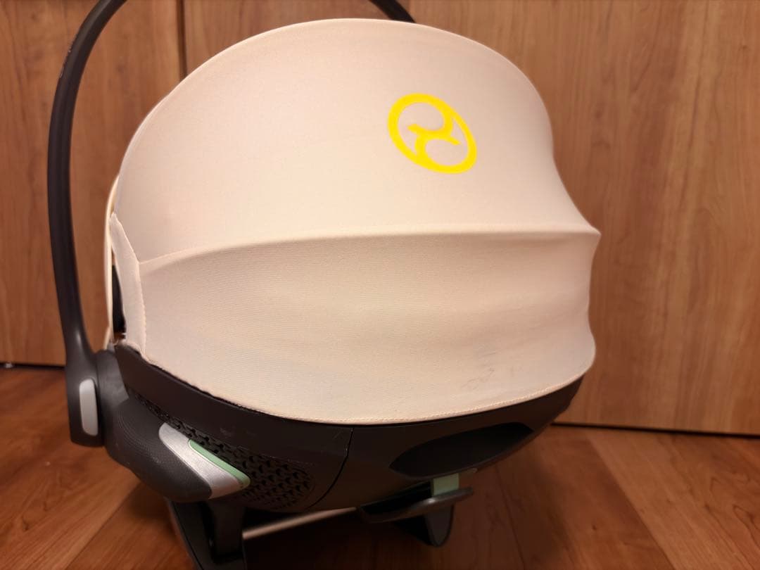 ベビーシート　cybex Cloud G i-Size カーアダプタセット