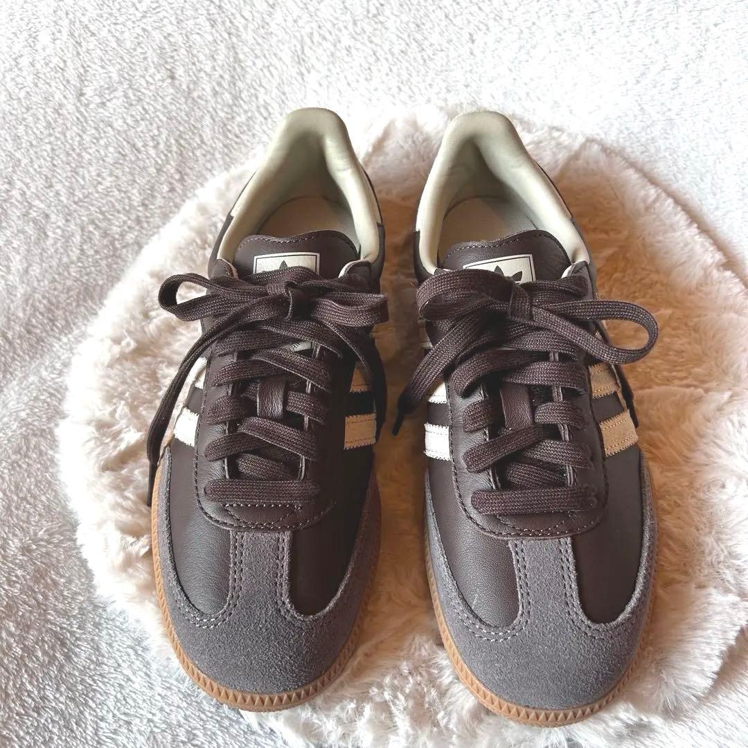 新品★アディダス サンバ　スニーカー　ブラウン×グレー　24.0