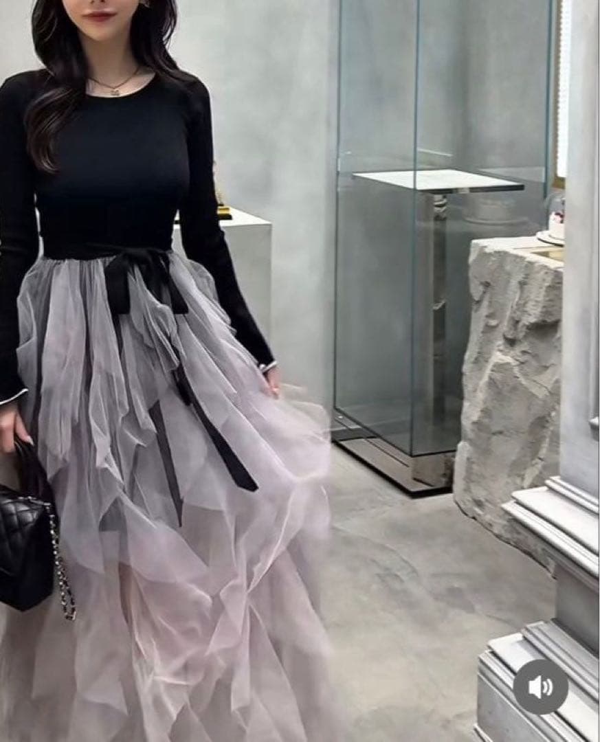 Riu チュールスカート付き長袖ワンピース