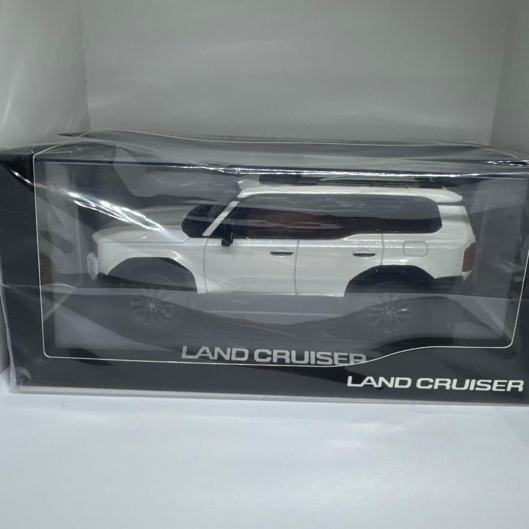 【非売品】ランドクルーザー250 ミニカー　ダイキャスト製　089 パール