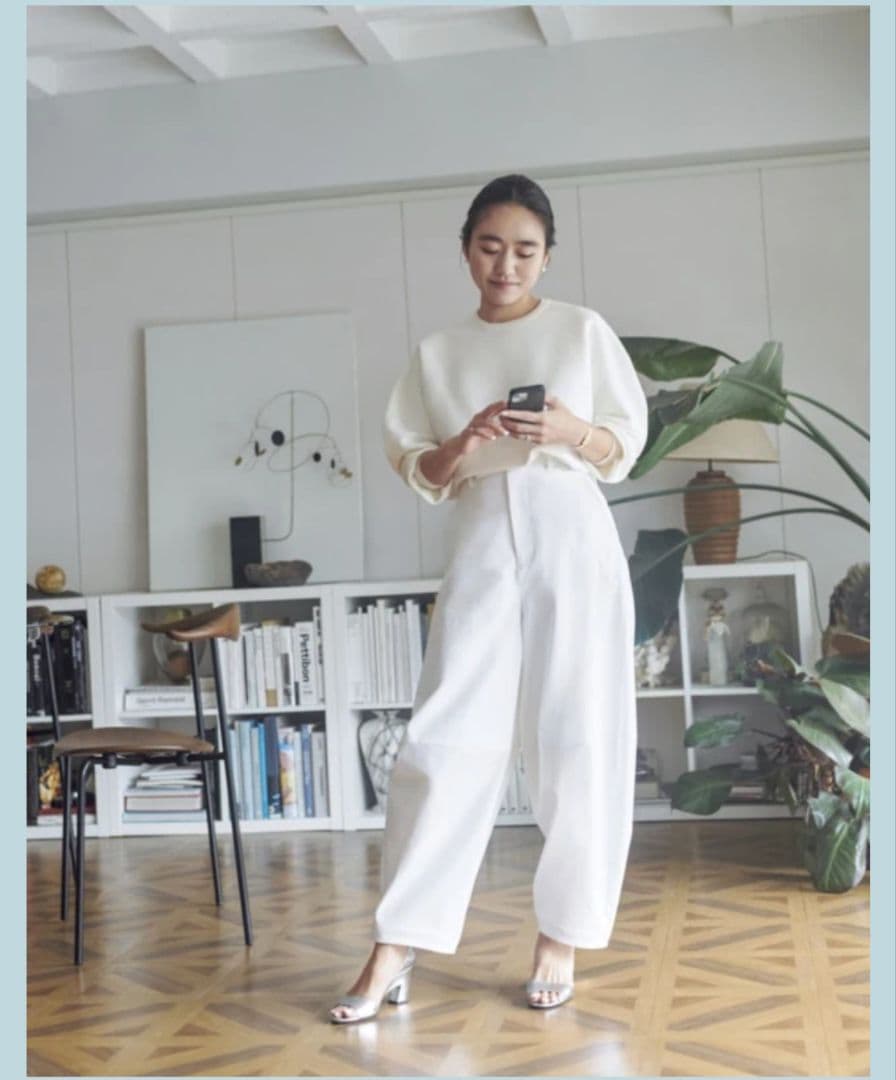 【AYAKANEKO×L'ESSAGE】コクーンパンツ ホワイト　白　金子綾