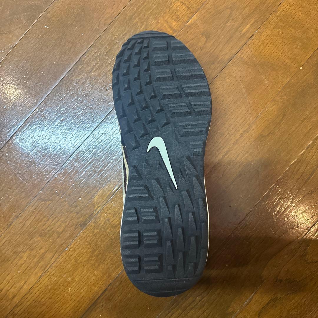 NIKE Air Max ゼブラ柄シューズ