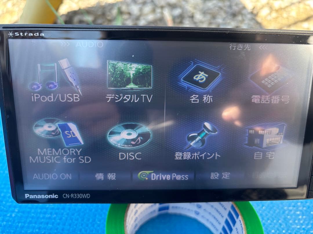 Panasonic strada CN-R330WD ナビ　送料込み　動作確認済