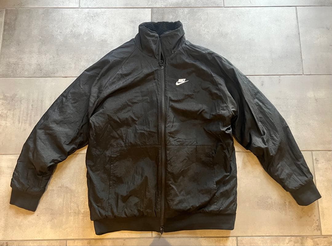 新品未使用Nike フリースボアジャケット リバーシブル　ビッグスウォッシュ