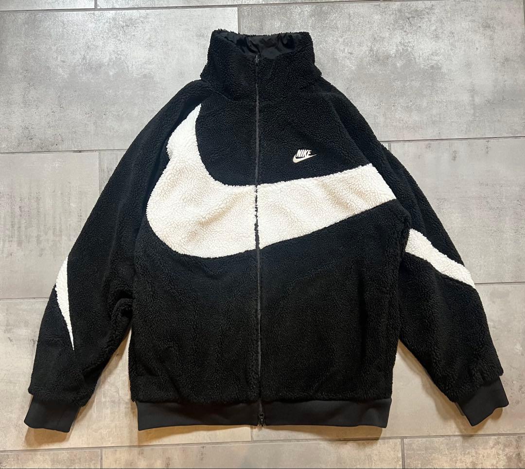 新品未使用Nike フリースボアジャケット リバーシブル　ビッグスウォッシュ