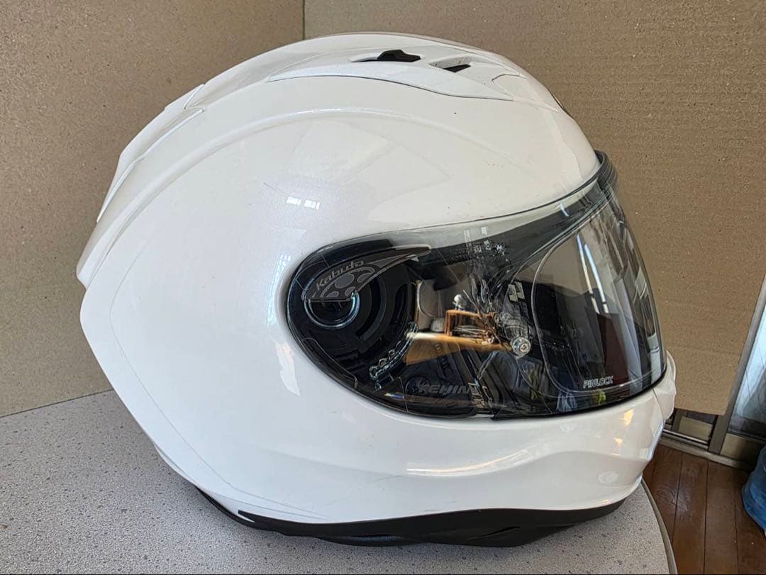Kabuto KAMUI ホワイト フルフェイスヘルメット