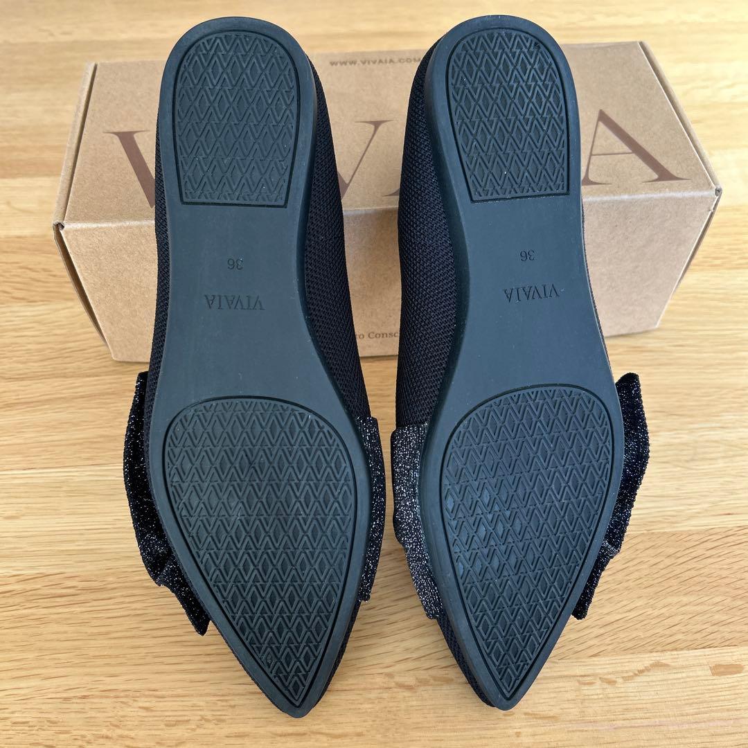 VIVAIA ポインテッドトゥ リボン付き フラットシューズ