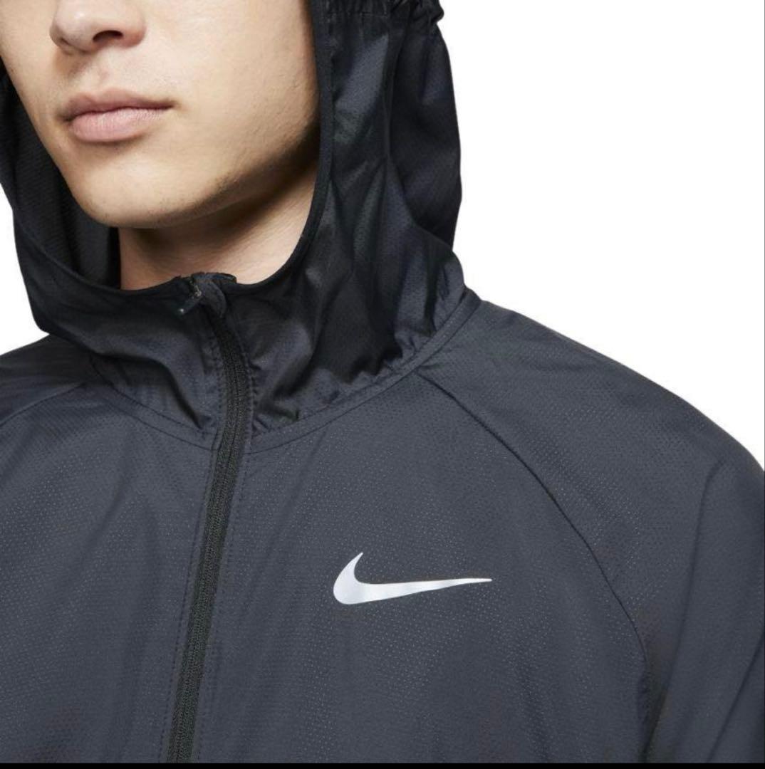 Nike ブラック ウィンドブレーカー 新品未使用