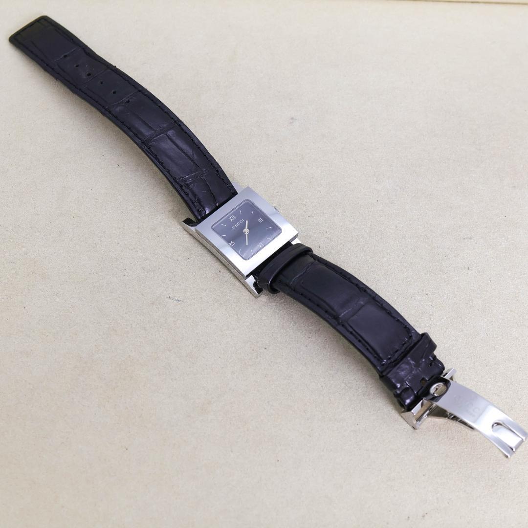 稼働 GUCCI 腕時計 7900L スクエア レディース 新品電池 2383