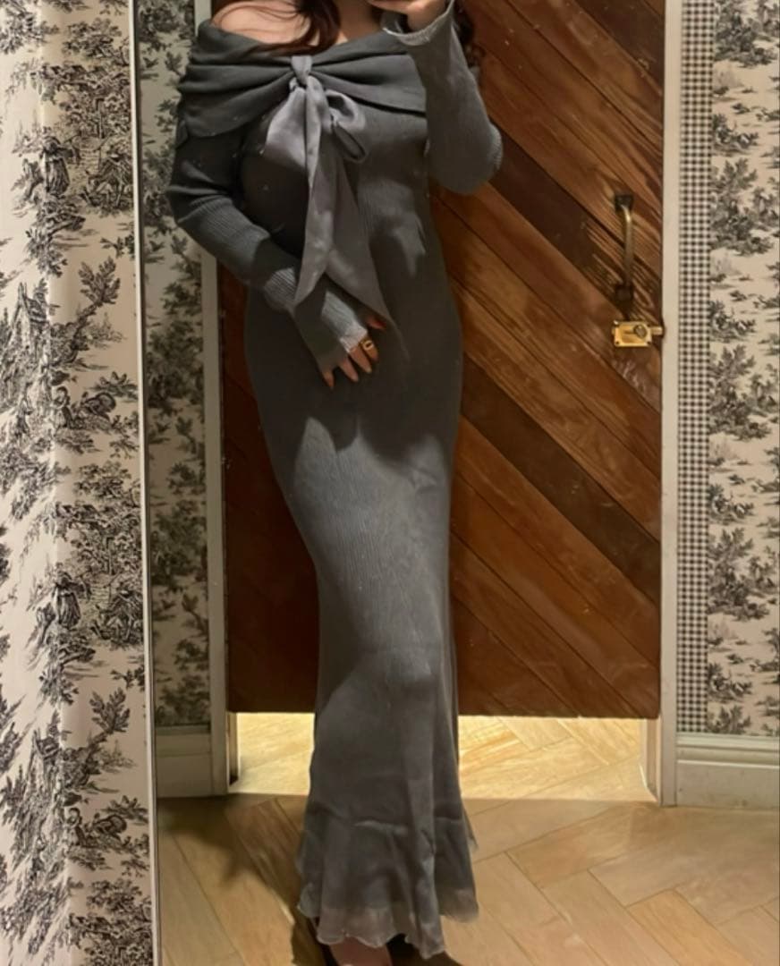 fray id オフショルリボンリブニットワンピース