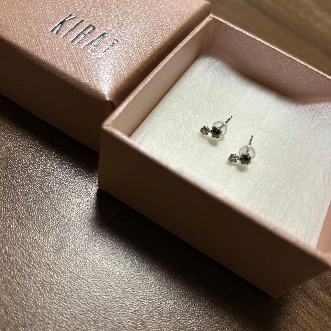 青水ページ KIRAT ピアス(両耳用) ブラックダイヤ
