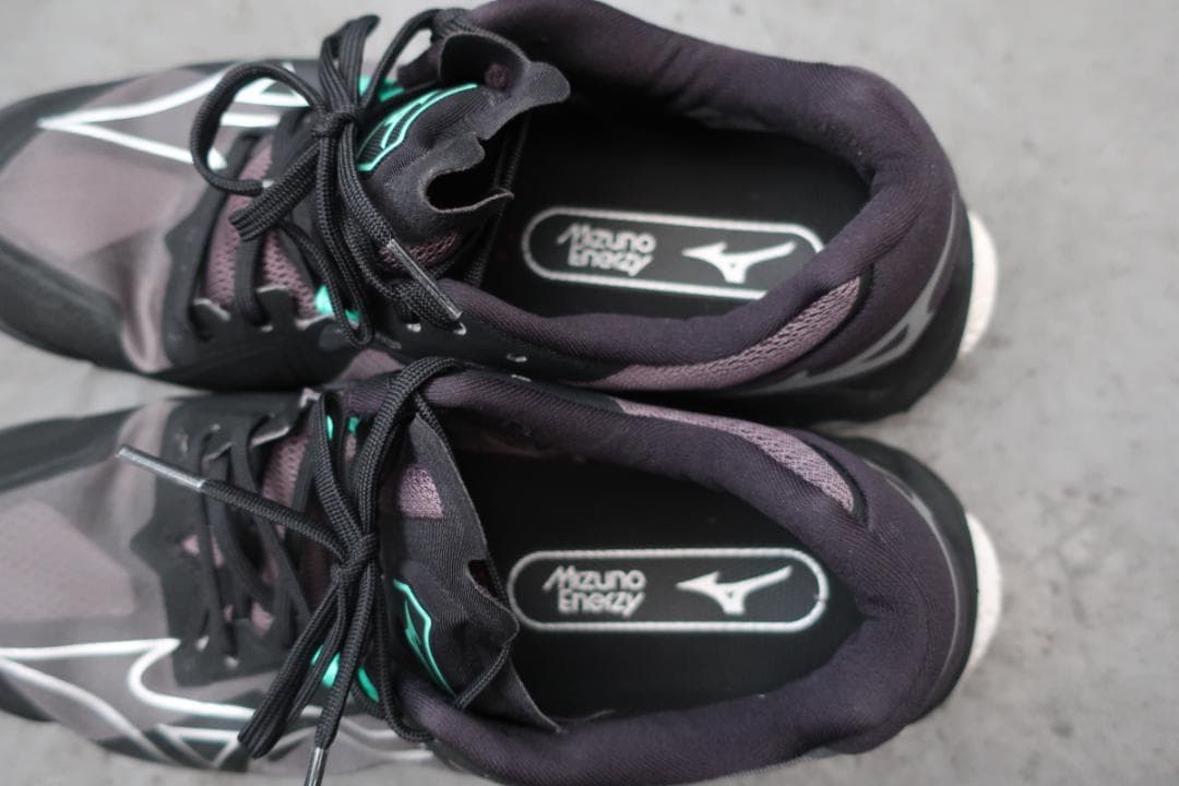 Mizuno ウエーブライトニング Z8 WIDE シューズ 28.0cm