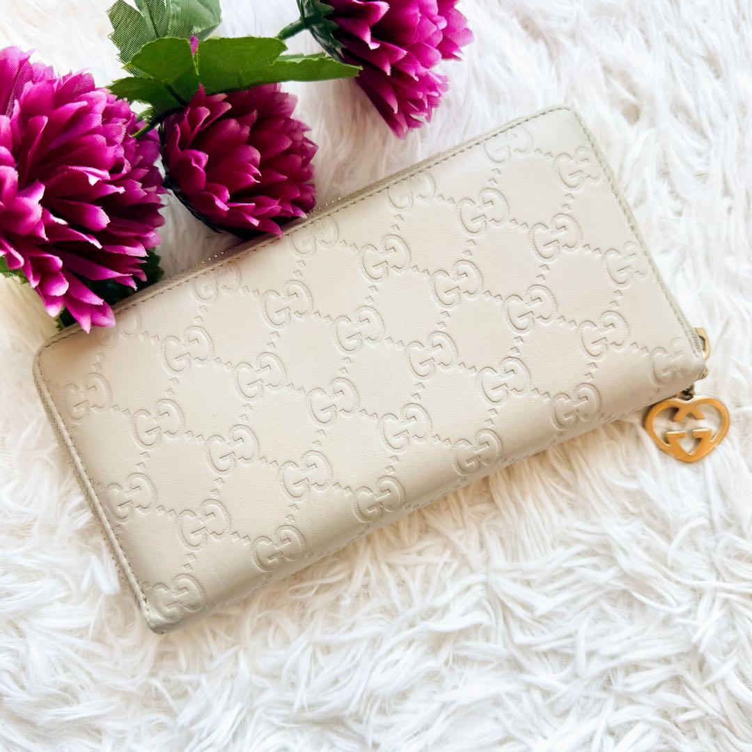 グッチ 長財布 ラウンドファスナー インターロッキング GG ハート チャーム