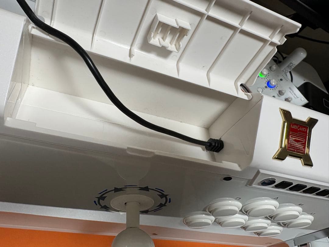 Qanba Q3 Obsidian パールホワイト　アケコン　スト6