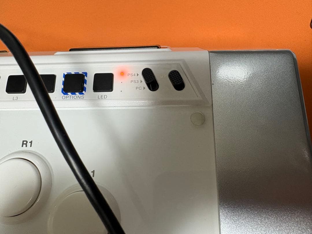 Qanba Q3 Obsidian パールホワイト　アケコン　スト6