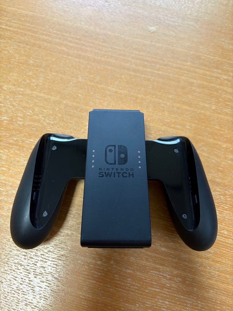 H*生様 Switch 通常版 画面左端の液晶焼けアリ