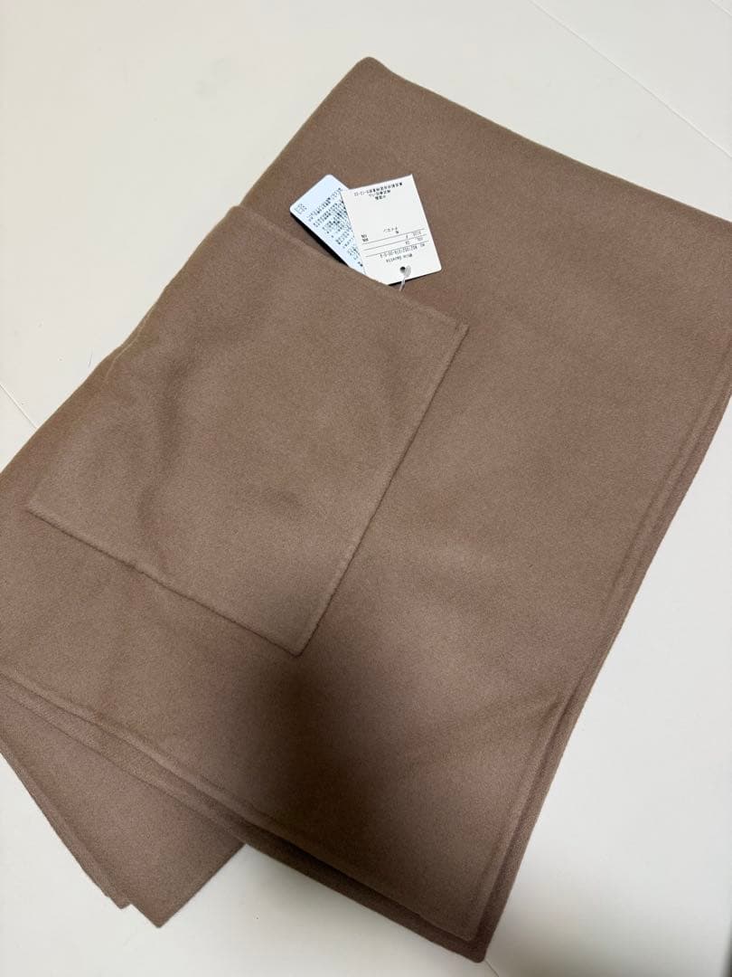 専用☆【新品タグ付】ウィムガゼット　リバーケープ