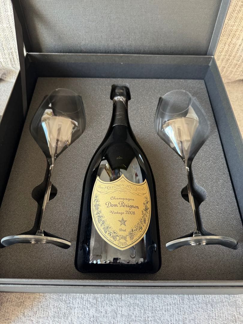 ドンペリニヨン　2008 Dom Périnon グラスセット