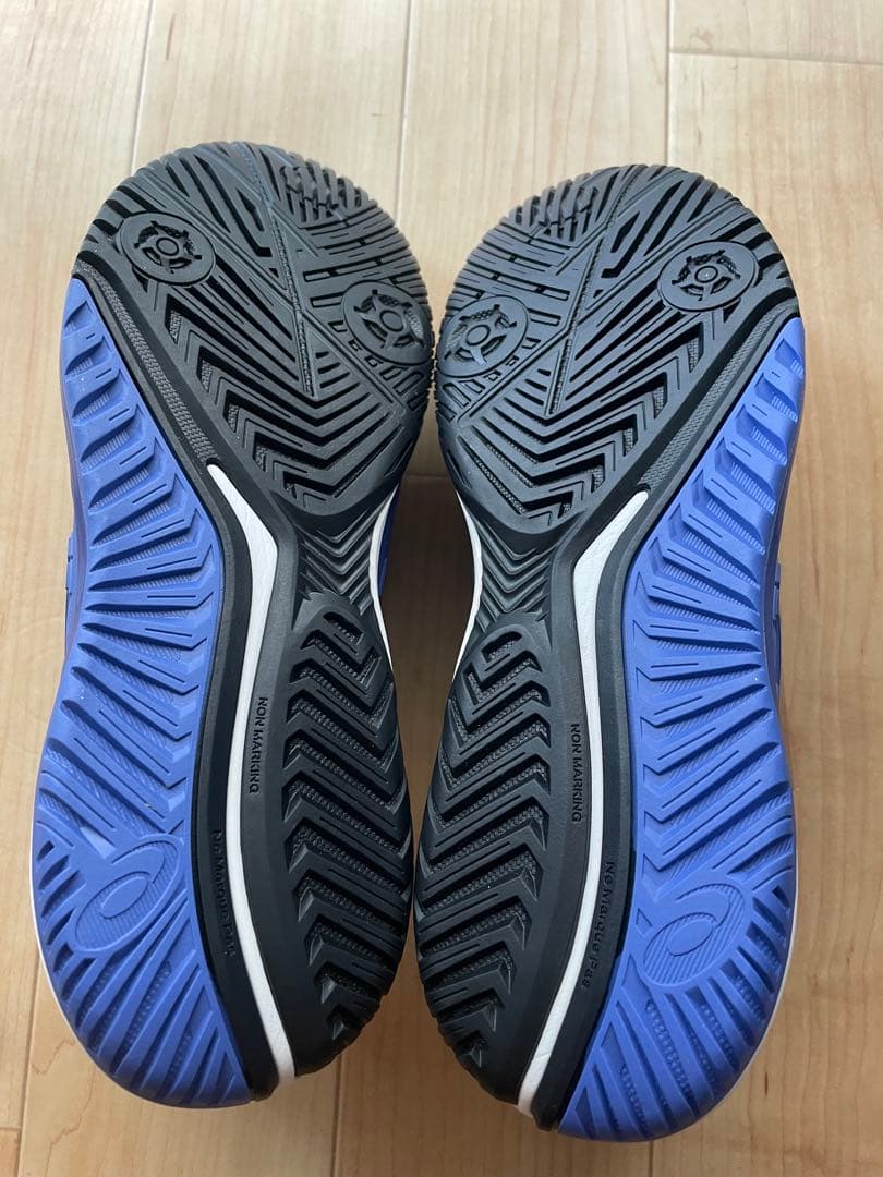 新品ASICS GEL-RESOLUTION 9 25.5センチ