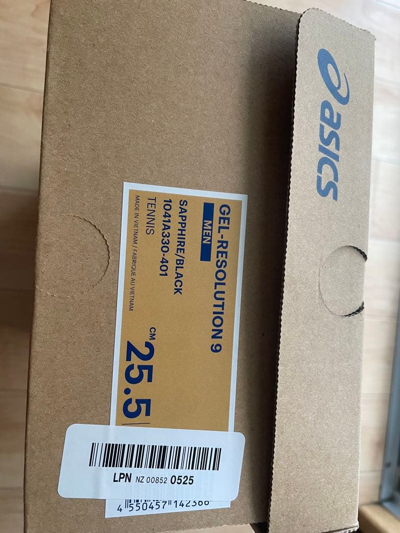 新品ASICS GEL-RESOLUTION 9 25.5センチ