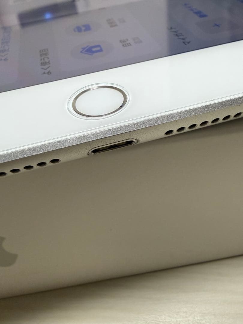 Apple iPad (第6世代) 128GB Wi-Fi セルラーモデル